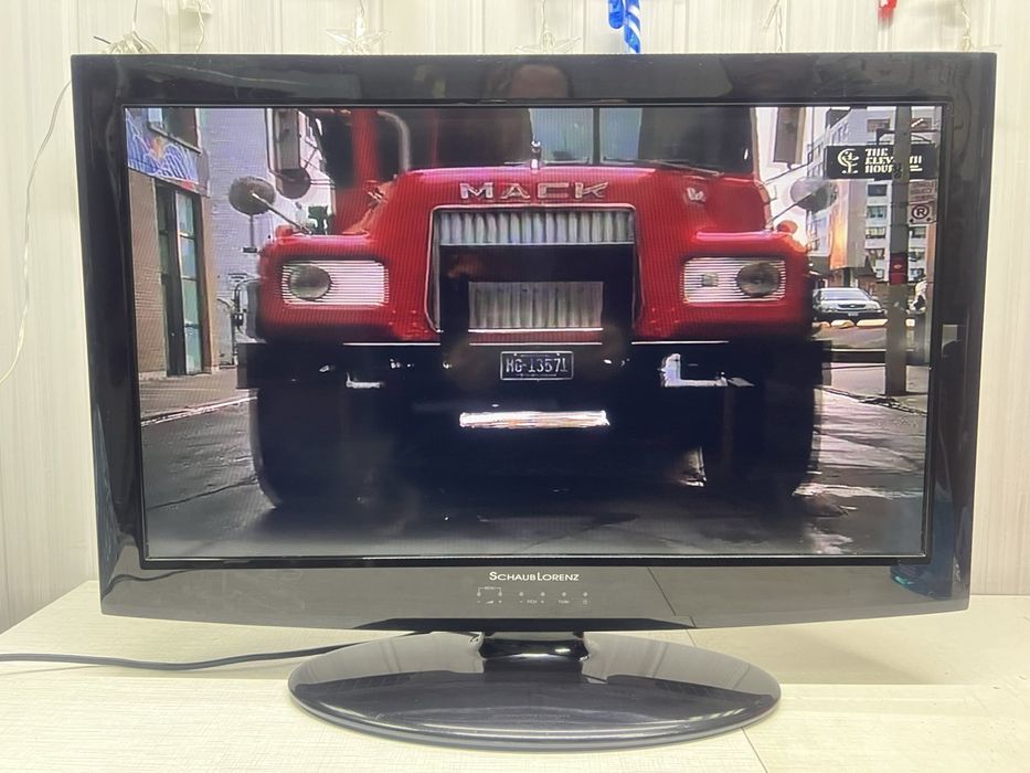 Телевізор SCHAUB LORENZ 26LE4800CT