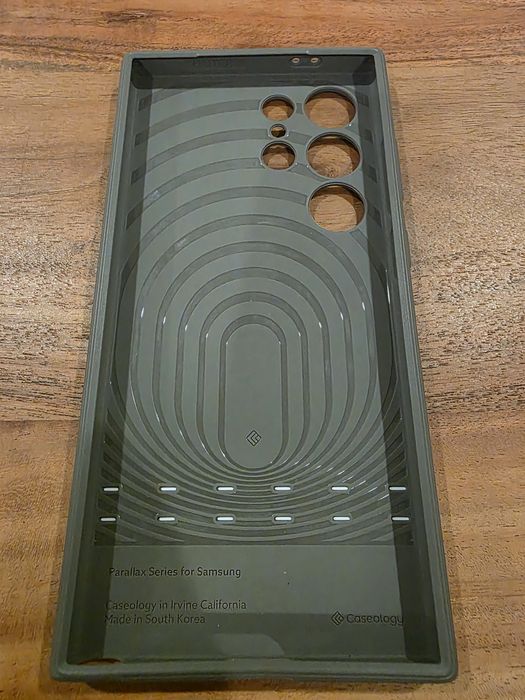 Capas S24 ultra Caseology