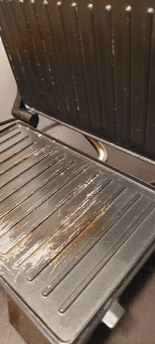 Tosteira / mini-grelhador eléctrico FLAMA