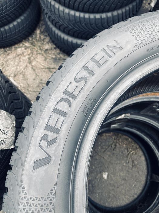 205 55 16 Vredestein Snowtrac 5 85% 2023 Шини Зима