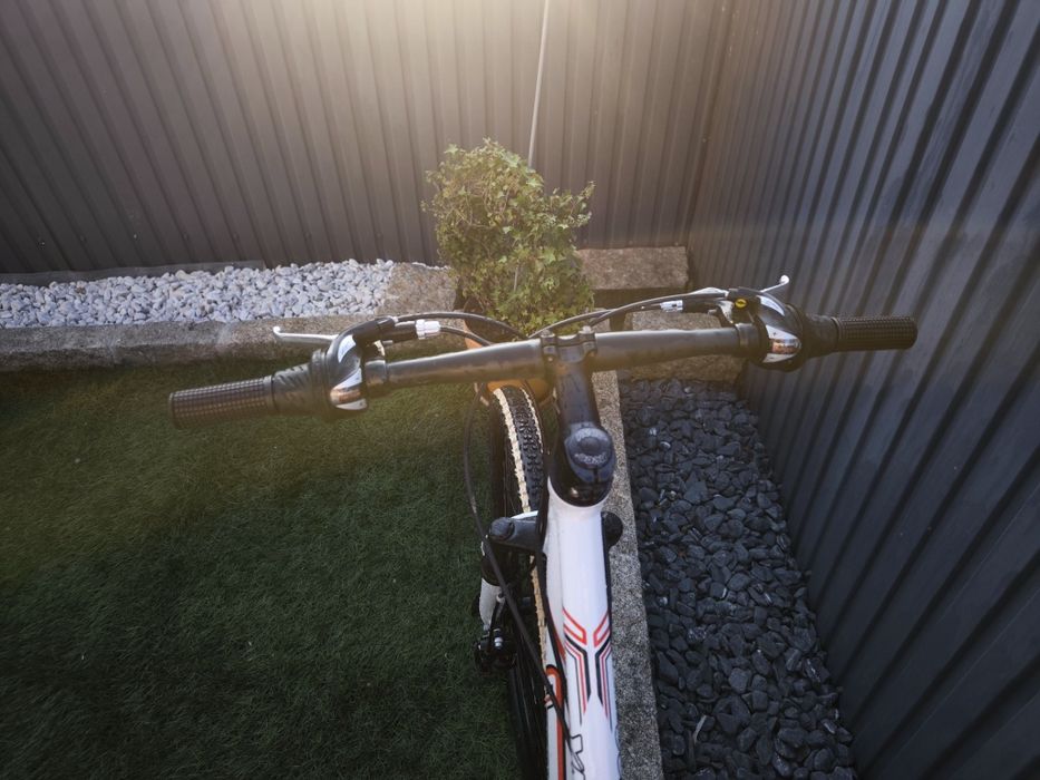 Bicicleta YMPEK Three 26" Nova (Sem uso)