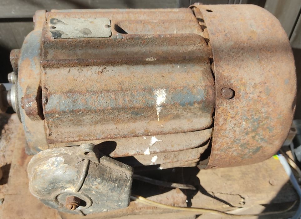 Електродвигун неробочий ссср