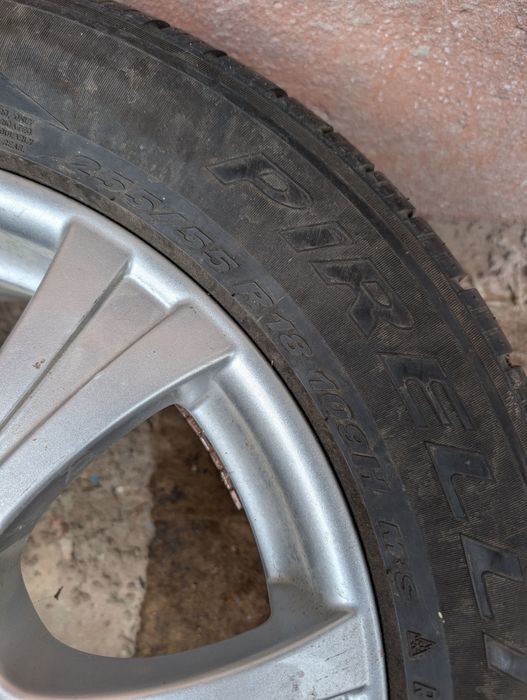 Колесо Pirelli Scorpion Ice & Snow R18 (255/55 R18) з диском

Продаю к