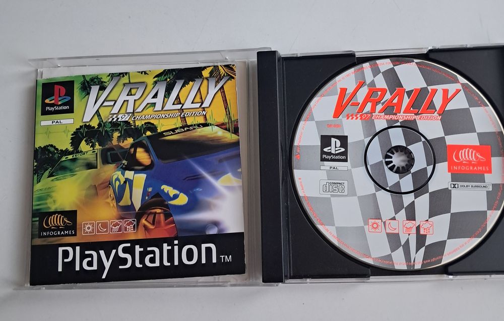 V-rally ps1 gra.