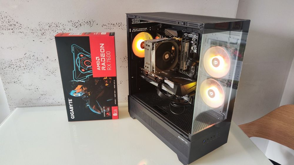 Ryzen 7 rx 7600  8gb  ssd nvme 750w gold