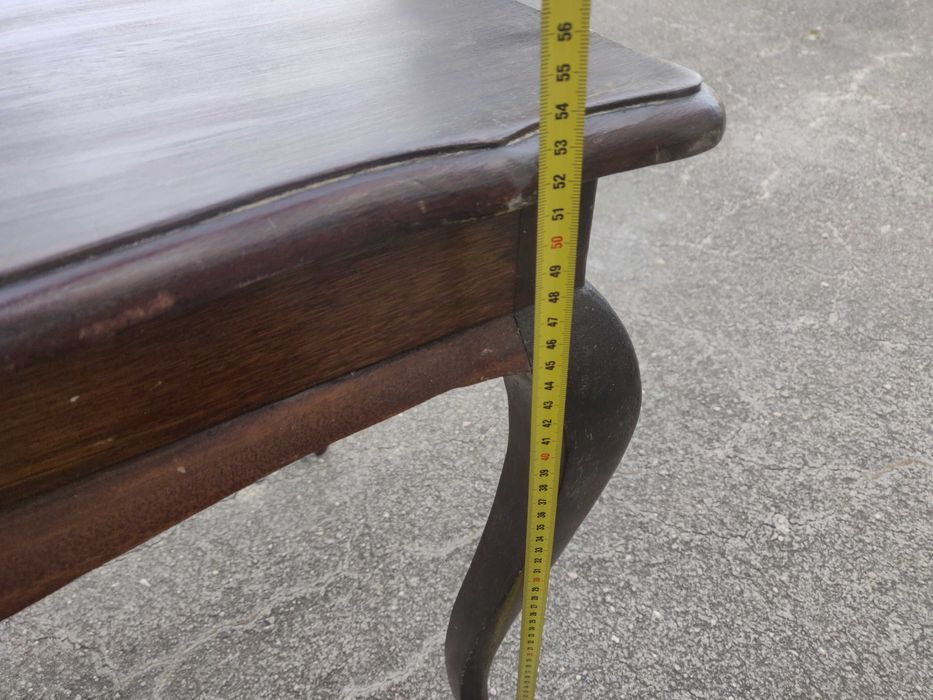 mesa de madeira antiga