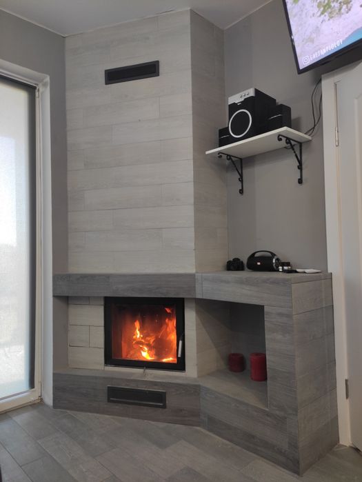 Баня на дровах, лазня, басейн, більярд, камін