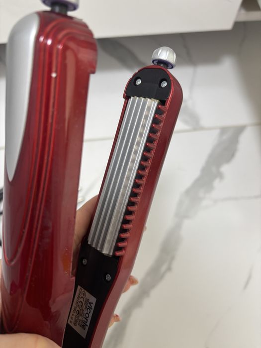 Утюжок для волосся