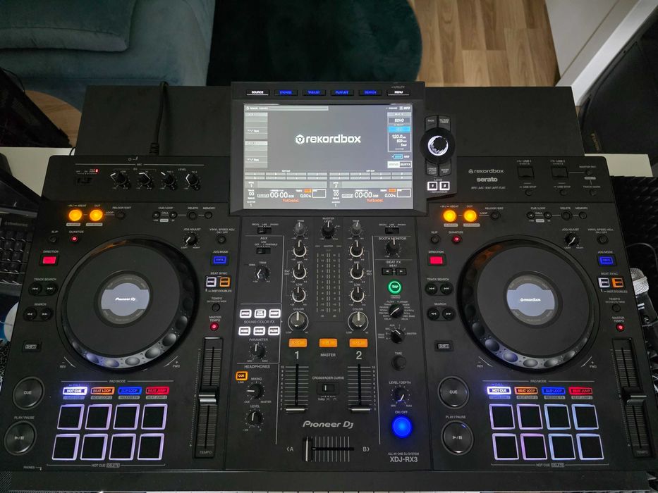 Pionner XDJ RX3 - All - in - one
