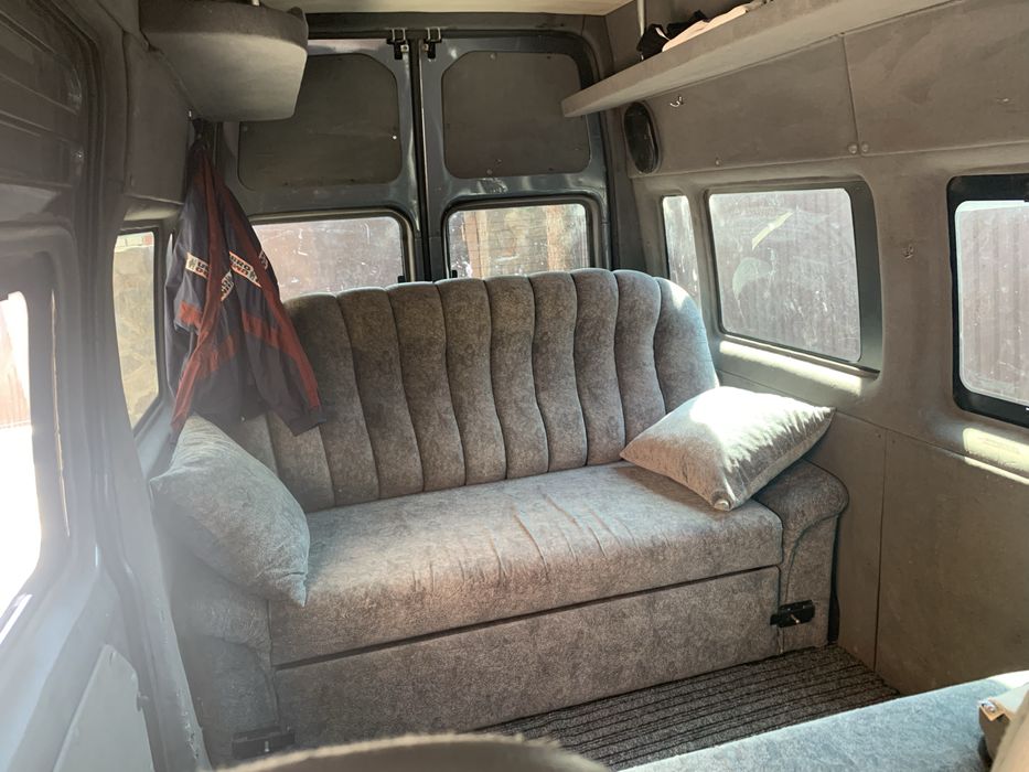 Микроавтобус  Ford Transit
