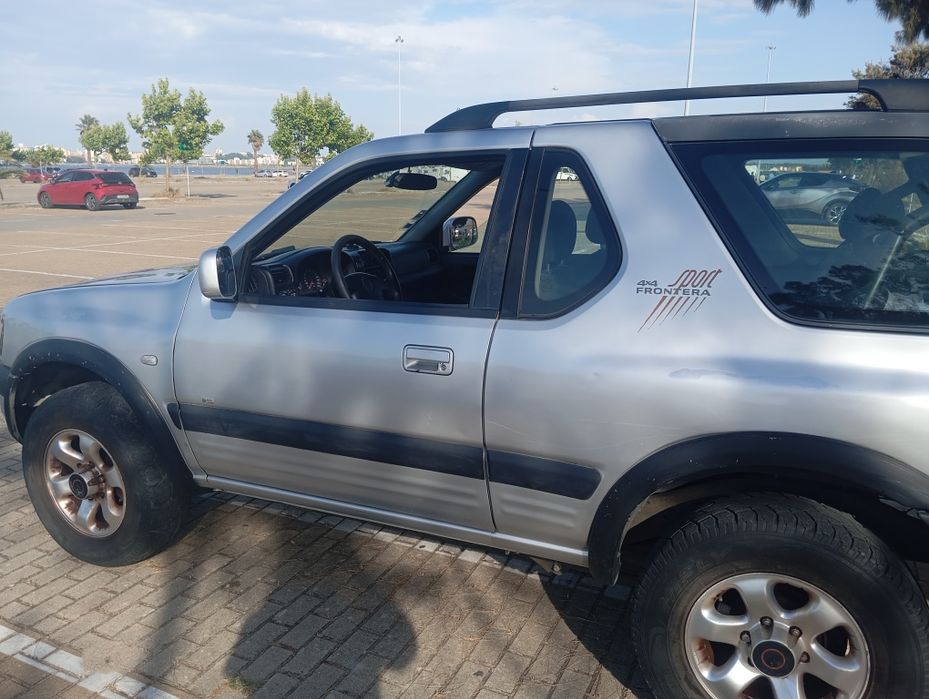 Opel Frontera B Sport 2.2 DTI