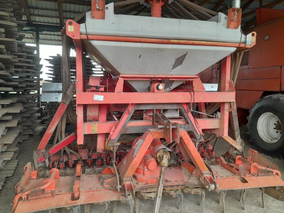 Zestaw uprawowo siewny  Kuhn Venta Ti 301