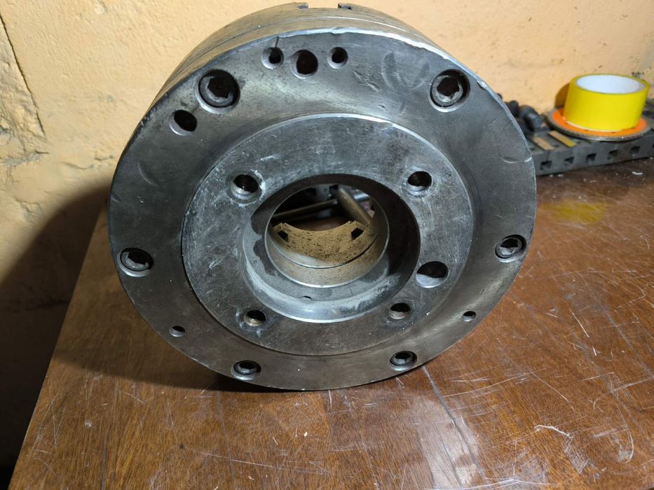 Кулачки токарні б/у,патрони токарні на 250