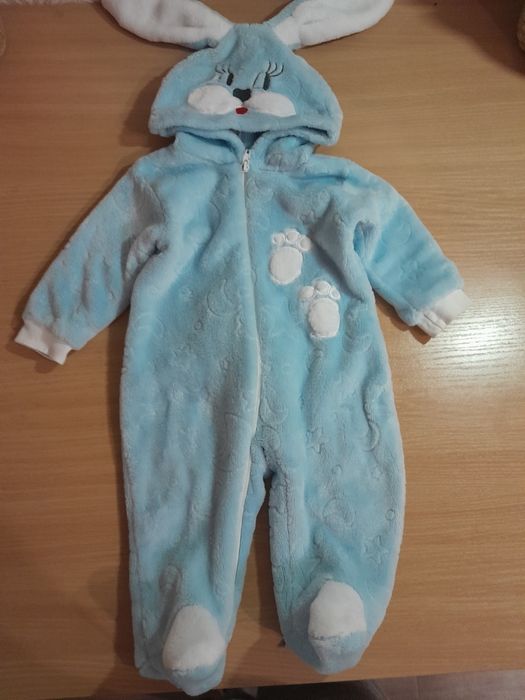 Теплий мохровий зайчик