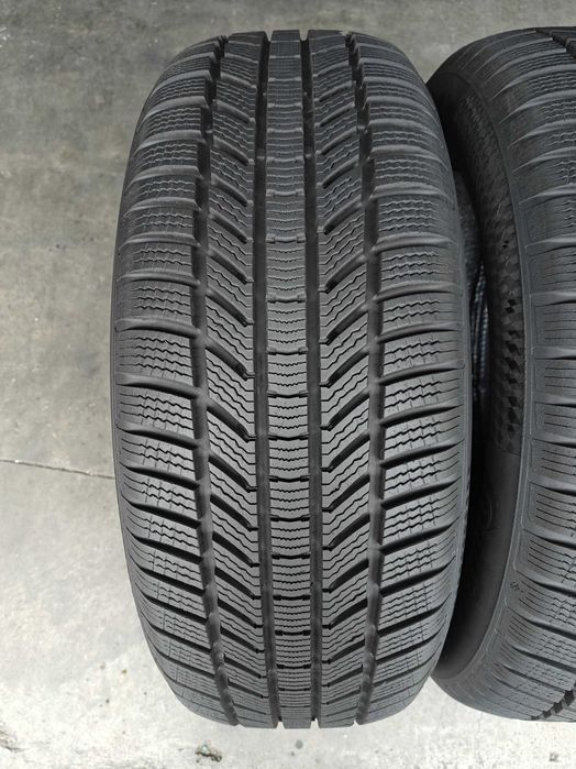 Пара 2шт продам R18 215 55 Continental WinterContact TS870P 23р 8мм