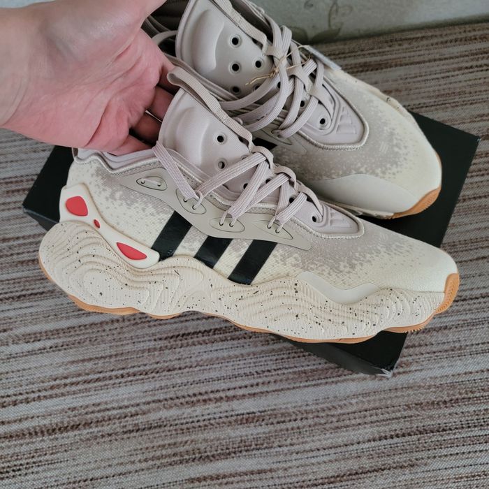 adidas trae young 1 - купити чоловіче взуття - Ціна на OLX.ua