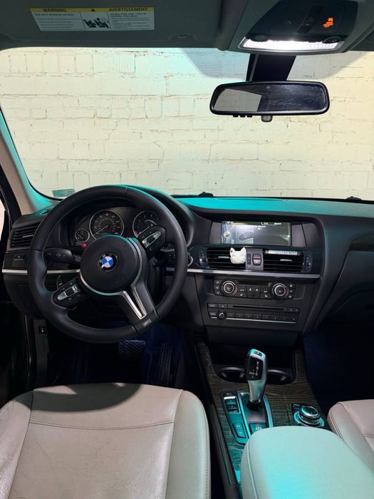 Продам BMW X3 f25 2.0 бенз 2014 рік