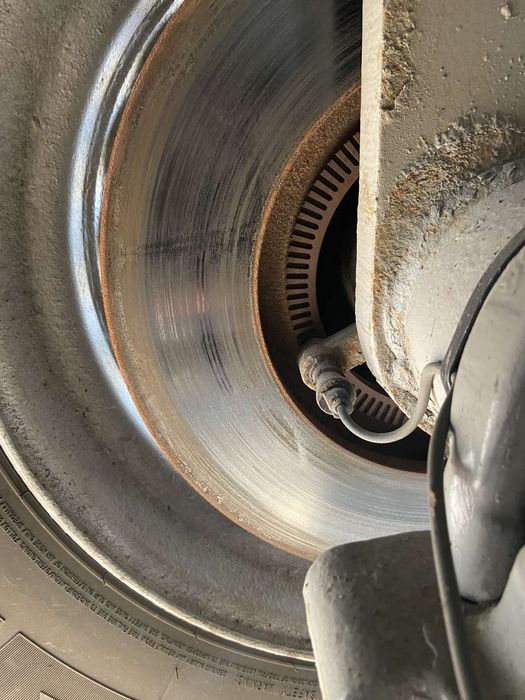 Напівпричіп самоскид