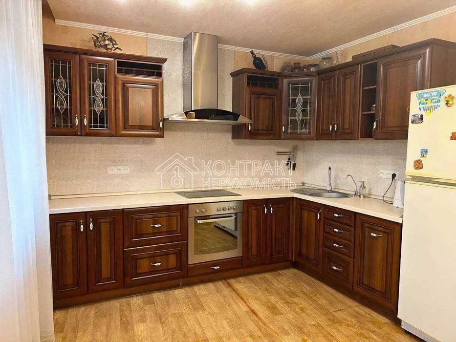 Продаж 3к кв біля метро Перемога,Олексіївка
