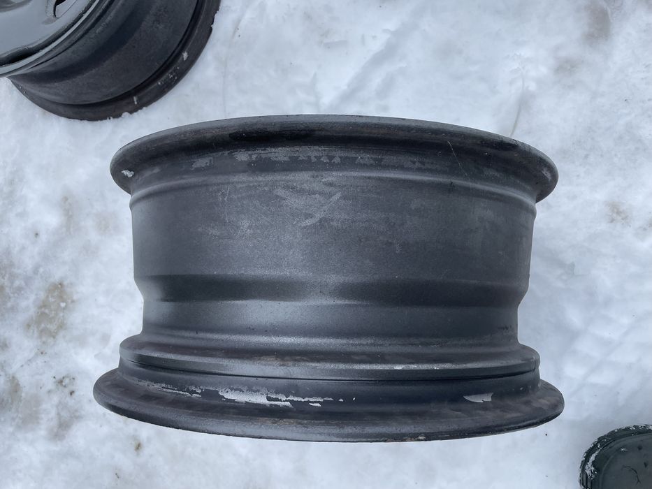 дискина Уаз ниву ваз2121 5x139,7 R16 J7 ET5 є зауваження