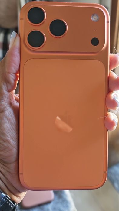 iPhone 17 Pro Max 256 GB – Como Novo | Bateria 100%