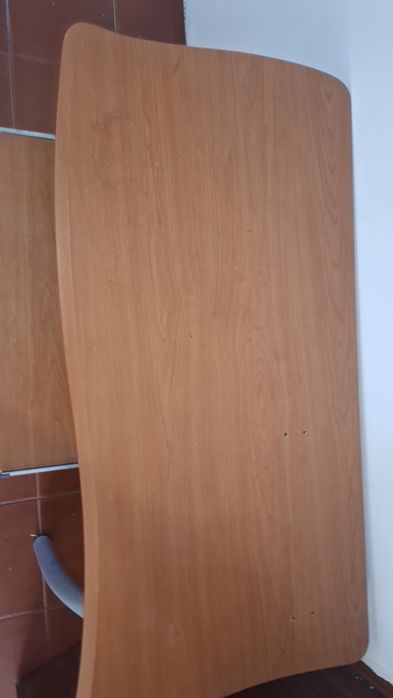 Secretária de escritório com extensão deslizante