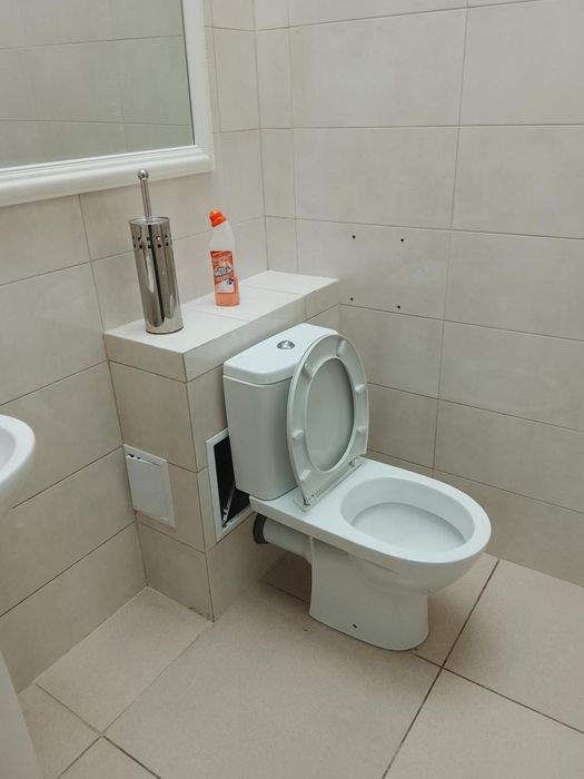 Сдам офісне приміщення. Троєщина. Можна під медцентр.