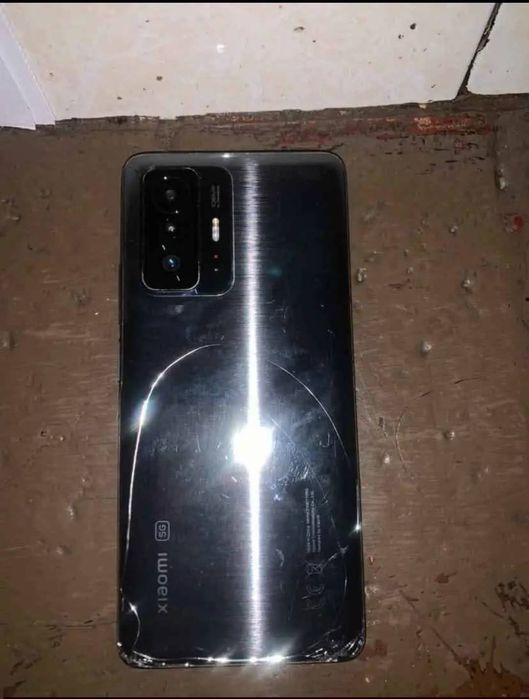 Vendo telemóvel Xiaomi 11t 5g