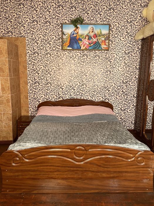Продам спальню — 6 000 грн