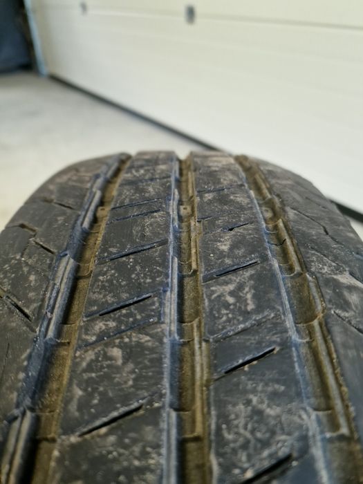 Opony continental  195/75/R16C