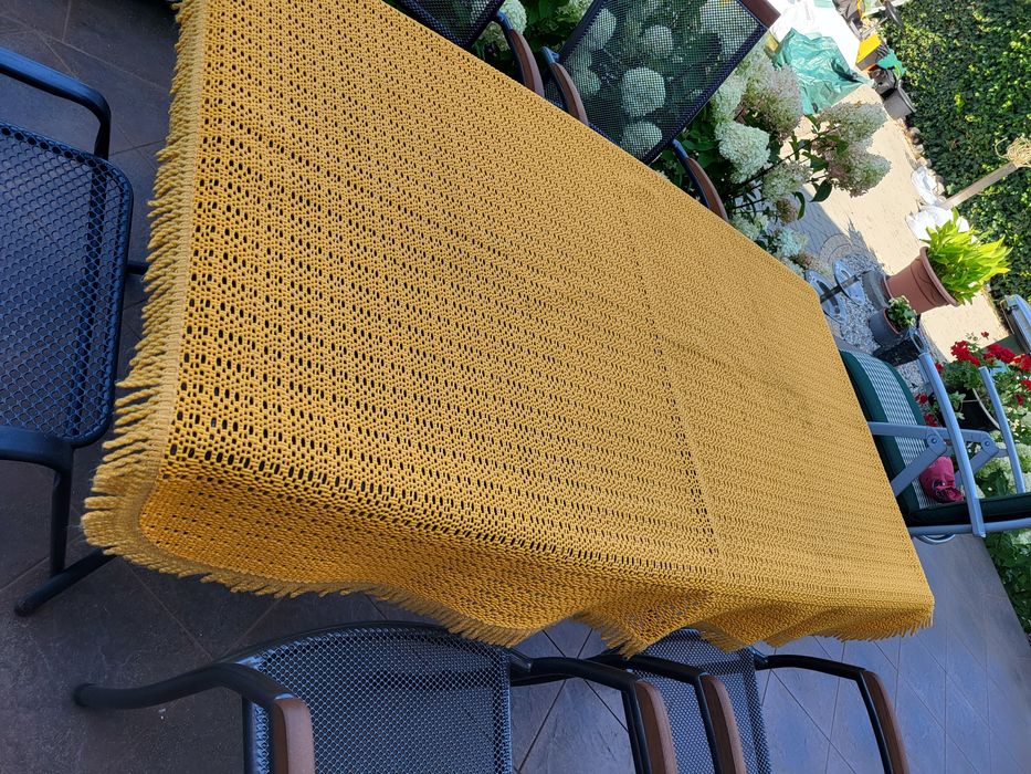 Obrus na stół  ogrodowy