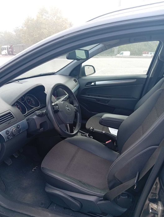 Opel Astra 1.7 CDTi Cosmo ecoFLEX