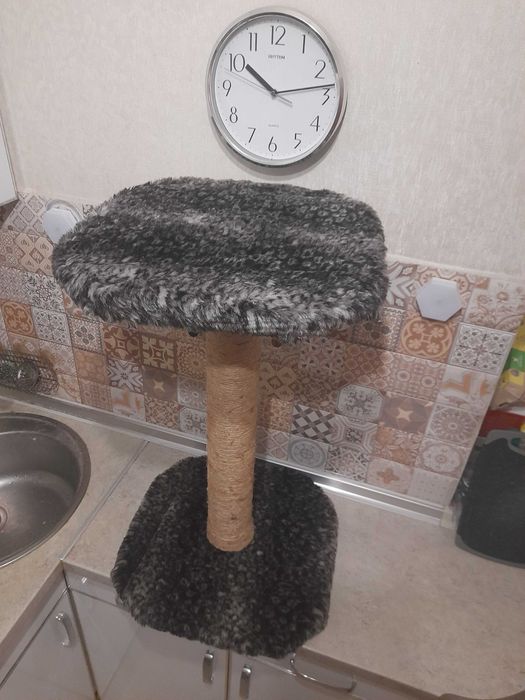 Дряпалка для котів сіра