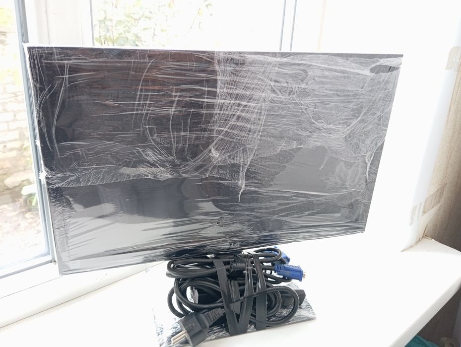 Монитор LG flatiron