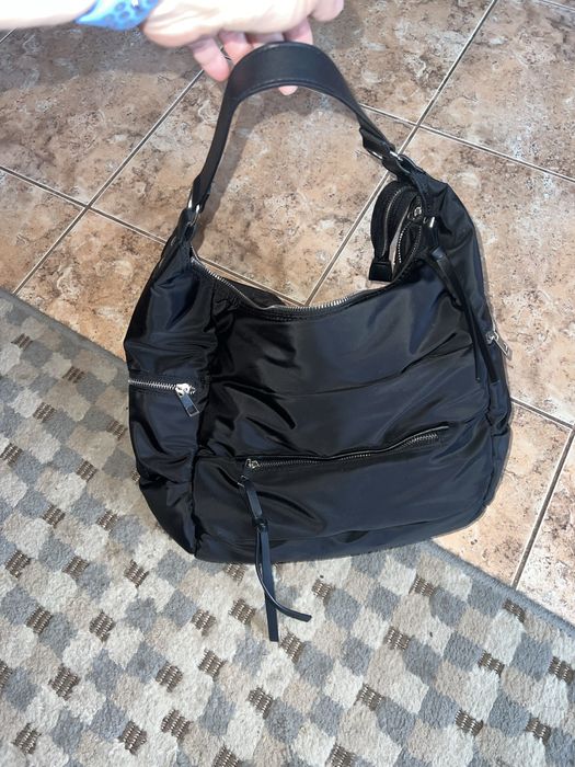 Torba na ramie z materiału typu hobo