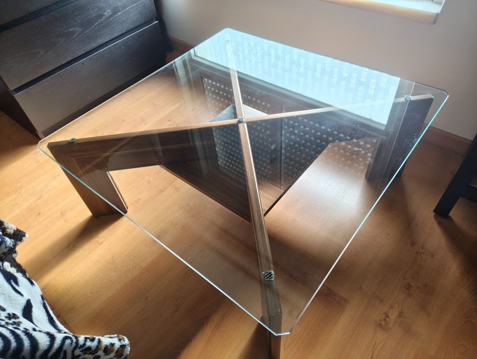 Mesa de centro em bom estado