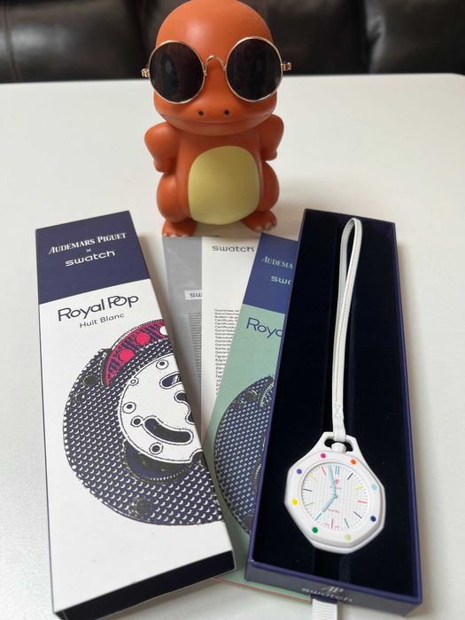 Huit Blanc- Lépine, koronka 12, safir, Super-LumiNova A, biały lanyard