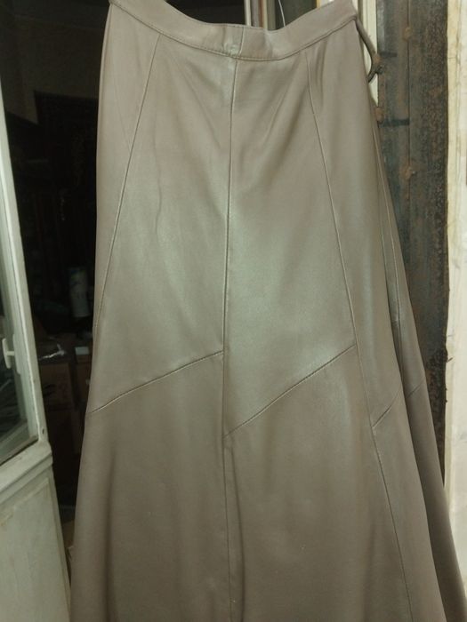 Продам кожаные юбки  3шт.