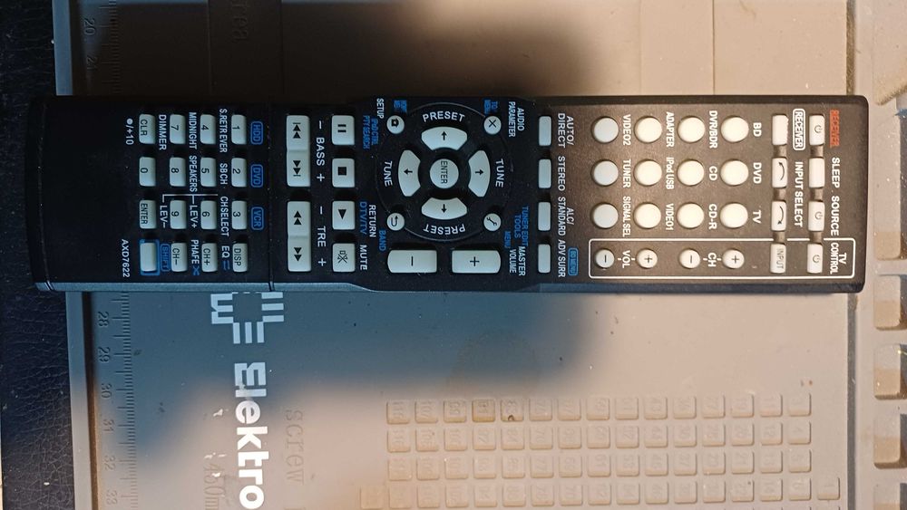 Amplituner Pioneer VSX-420
