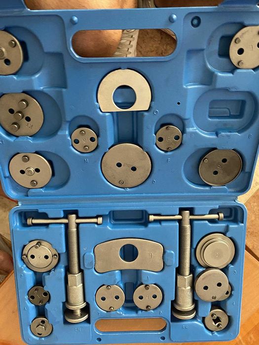 Ferramenta para travões  Nova!, conjunto 21 peças