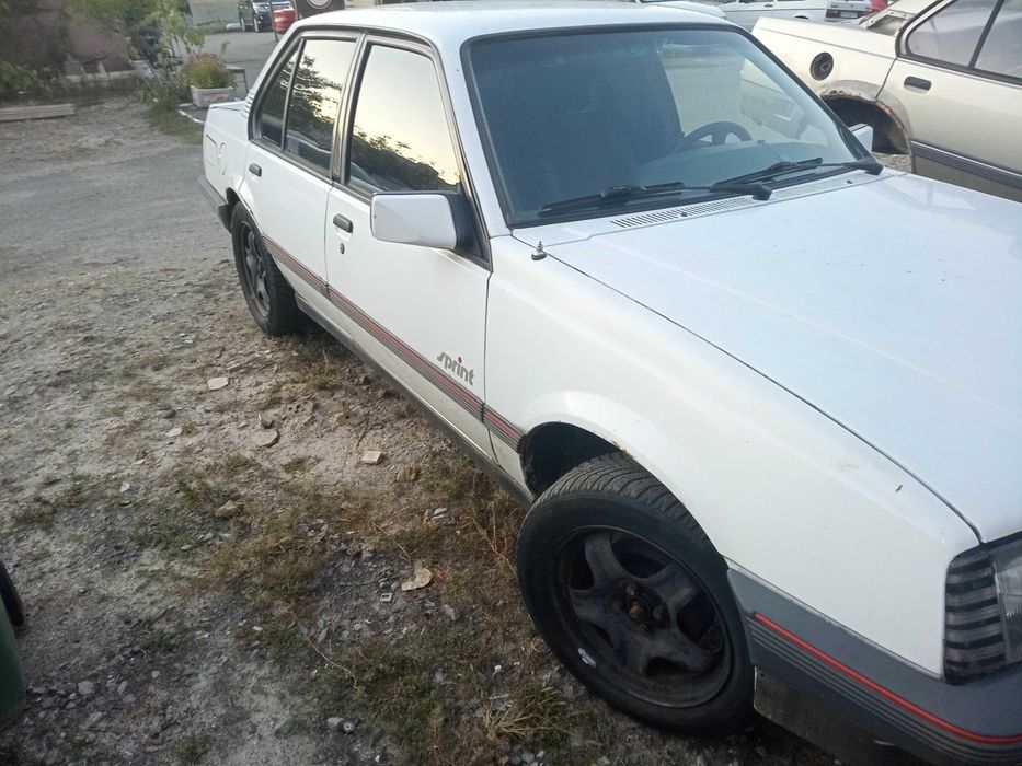 Продам Опель аскона 2.0 gt sport
