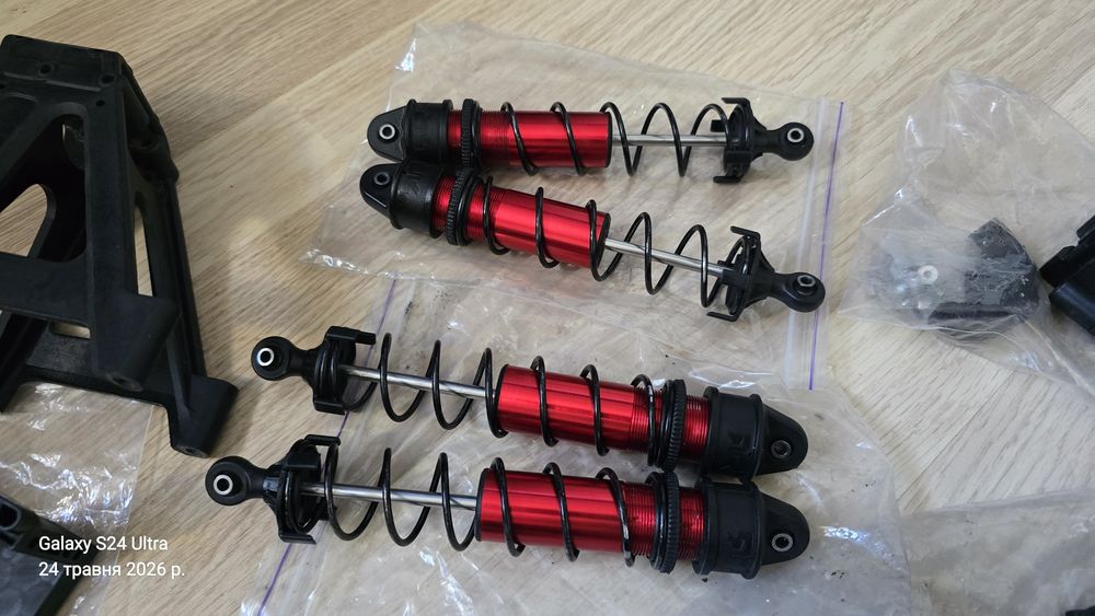 ARRMA KRATON 8S Roller майже зібраний RC - запчастини обмін на Traxxas  Losi
