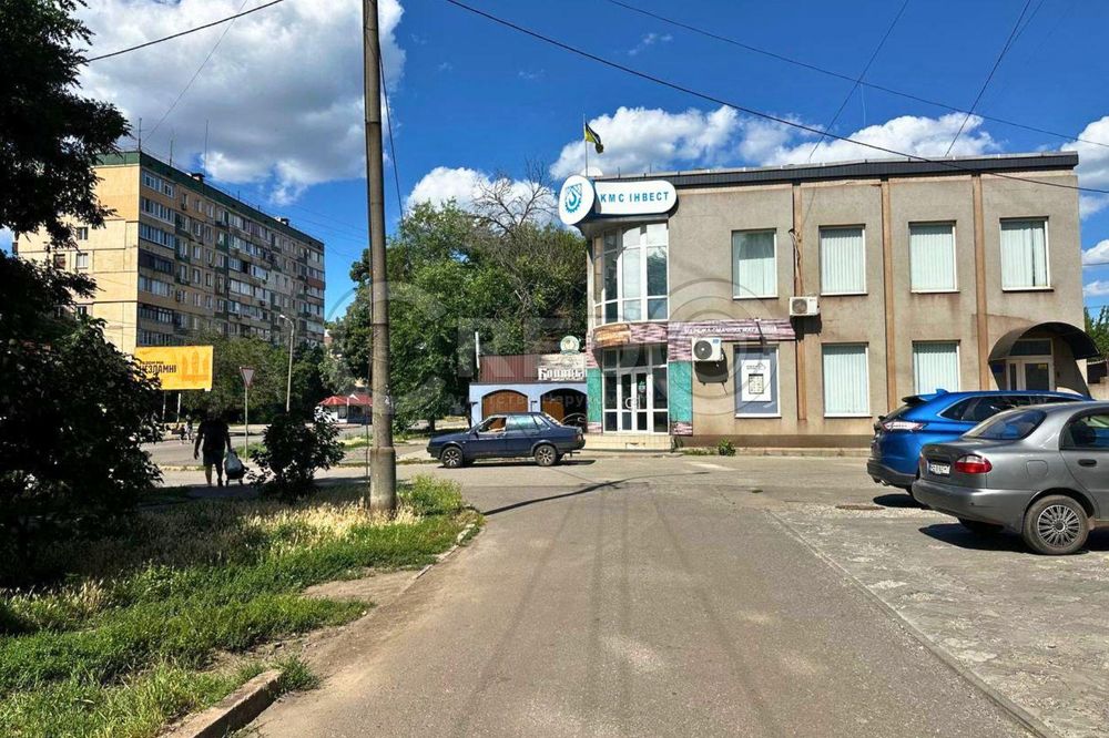 Продаж приміщення вул. Українська