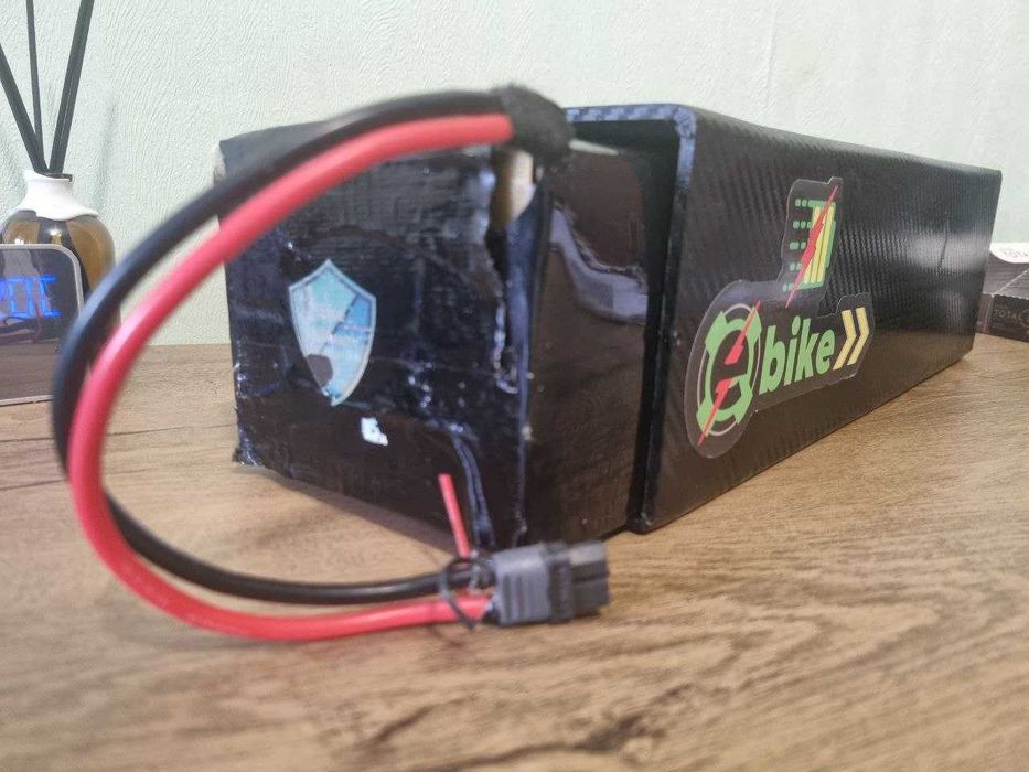 Вело батарея 800 Вт\год + Зарядка + Кабель до ДБЖ