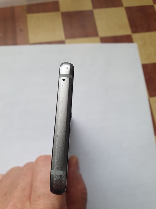 Самсунг А3(2016)310F целый