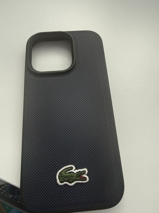 Etui la coste iphone 16 pro