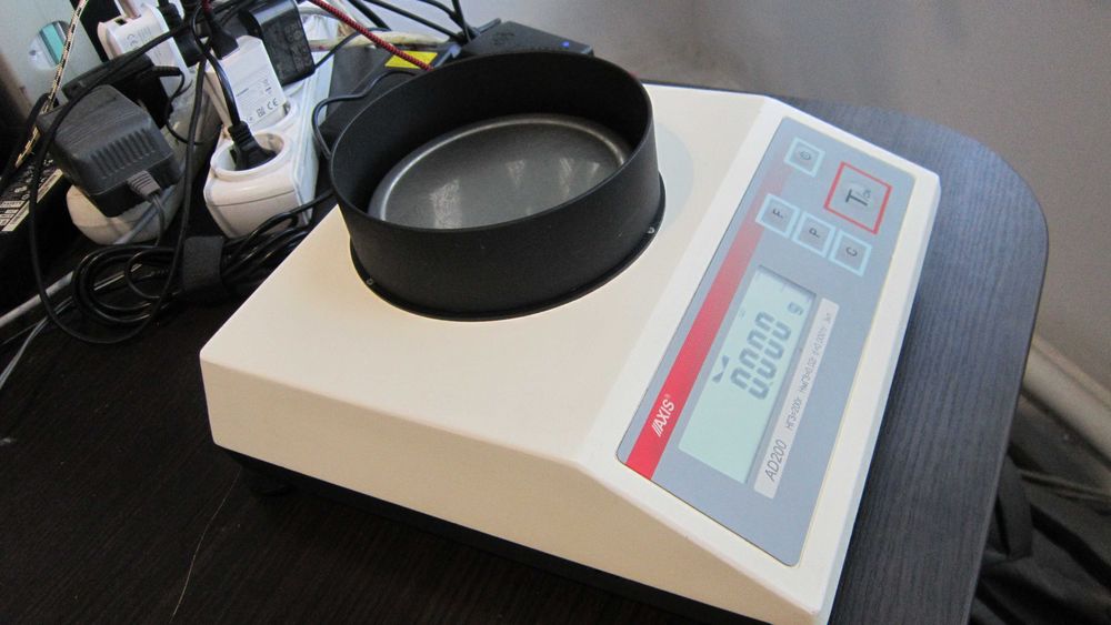 Весы (ваги) лабораторные, ювелирные Axis AD200