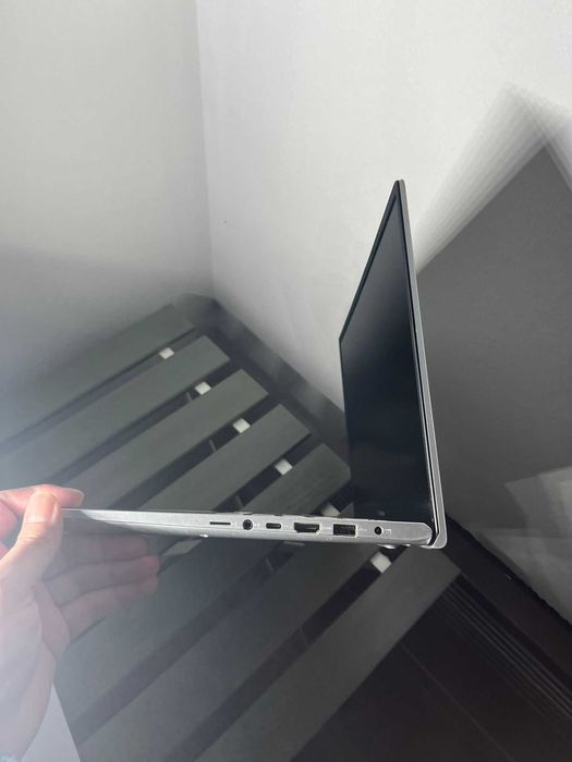 Portátil ASUS VivoBook