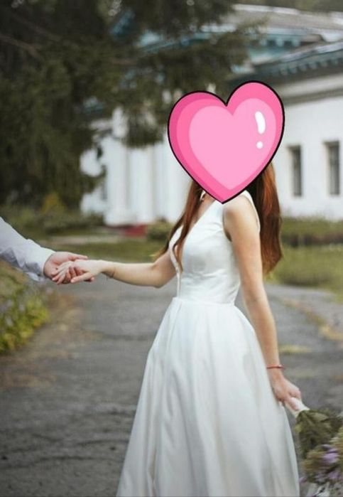 Продам весільну сукню