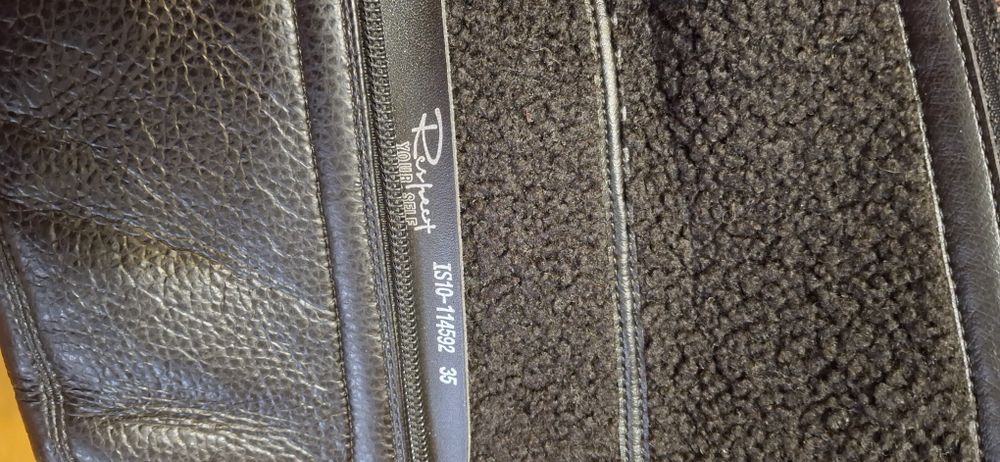 Сапожки зимові на підборах р.35